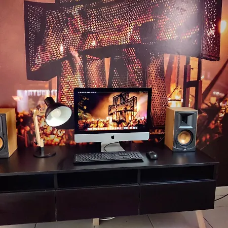 Centre Historique De Avec Interieur 아파트