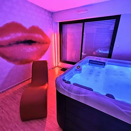 Centre Historique De Avec Interieur