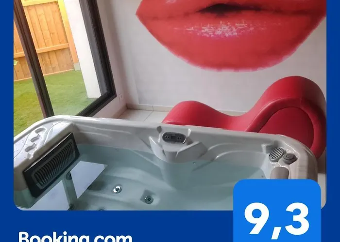 Centre Historique De Avec Interieur 아파트