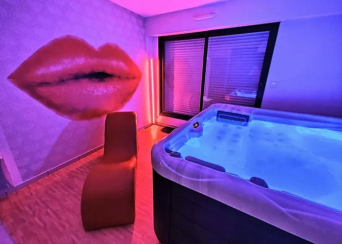 Centre Historique De Avec Interieur